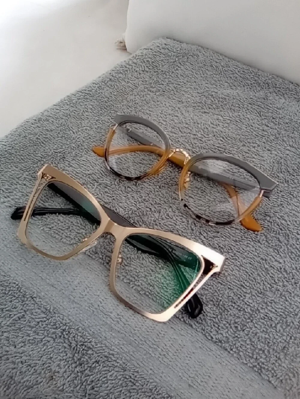 Women's Fashion Glasses - Beige and Gold Frame Set
